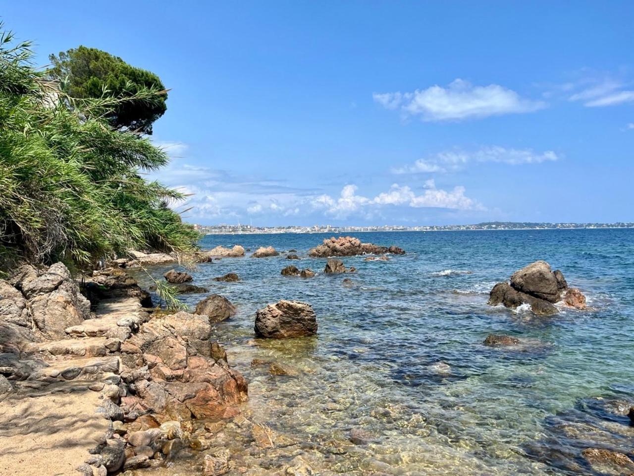 Super Cannes Sea Side Vallauris Luaran gambar